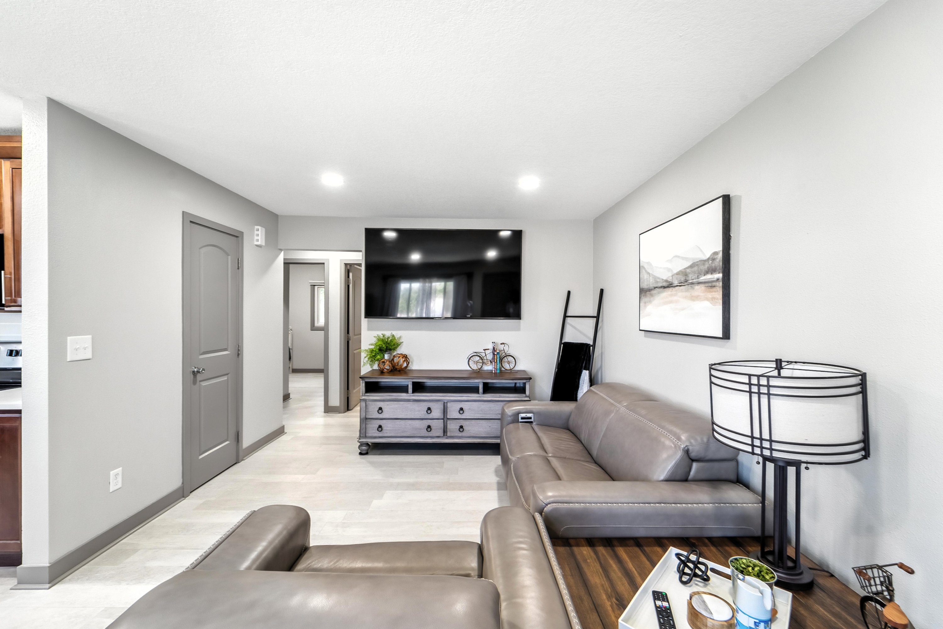 5327 Jennifer Drive
